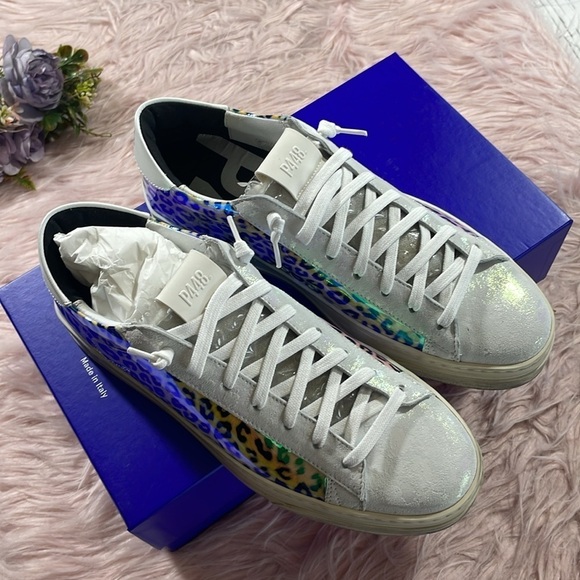 NWT P448 Jack Leopard Print Hologram Low Top Sneakers - Picture 3 of 10
